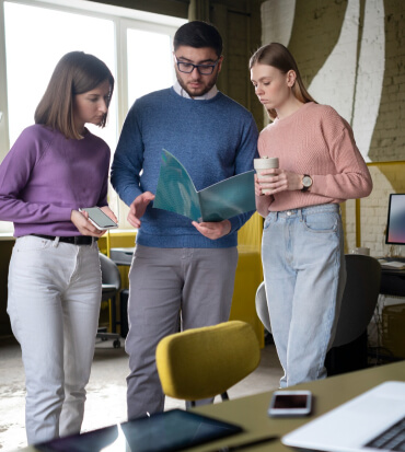 The Blog Meant Attract Build Brand Authority.